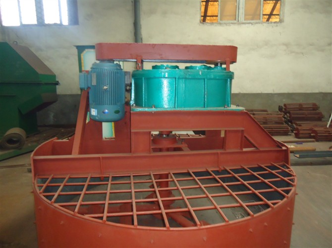 盤式攪拌機(jī)